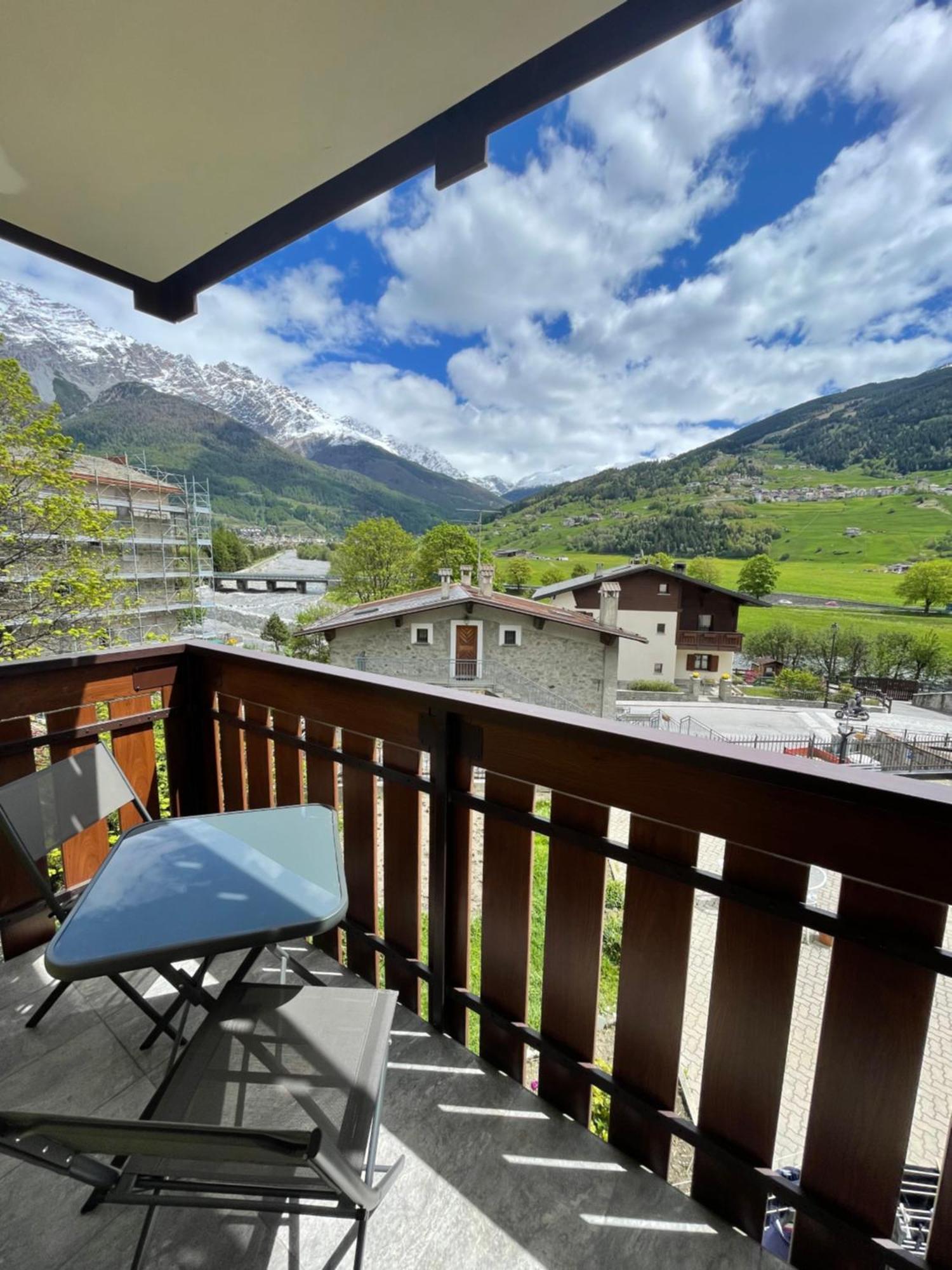 Residence S Lucia - Appartamenti Alle Porte Di Bormio Valdisotto Dış mekan fotoğraf
